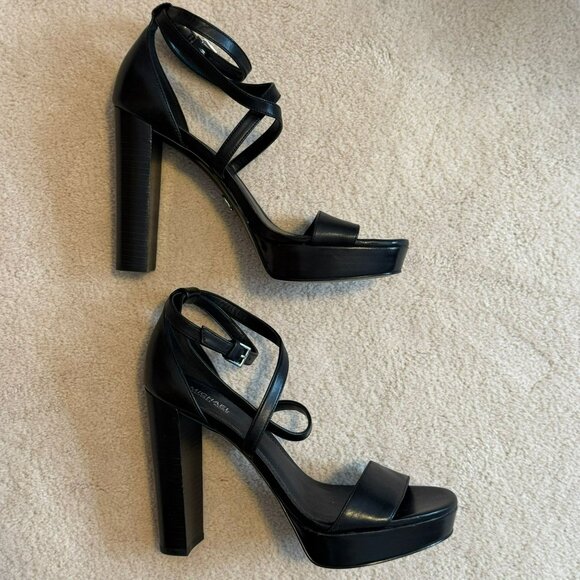 Michael Kors Charlize Crisscross Strappy Black Acorn Platform Sandal Women SZ 7 - Picture 12 of 14